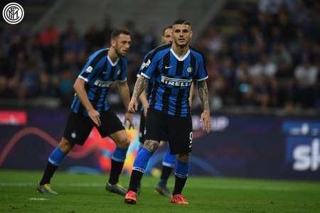 利兹联3-1切尔西，蓝军完败，暴露战术短板，惧怕强队。（利兹联3-1击败切尔西：蓝军惨败，战术短板尽显，遇强不振）